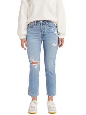 Levi’s Wedgie Straight Distressed Jeans Size 31